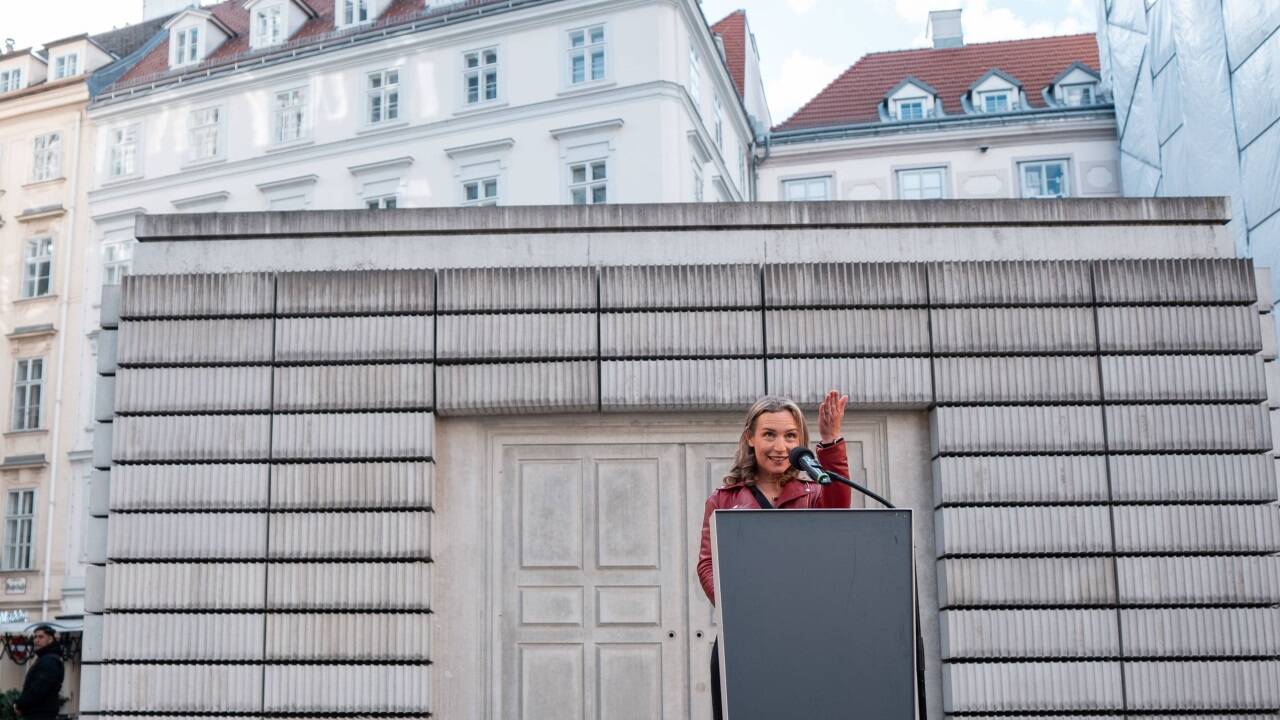 Die albanisch-britische Politikwissenschaftlerin und Philosophin Lea Ypi bei ihrer „Rede an Europa 2025“  
