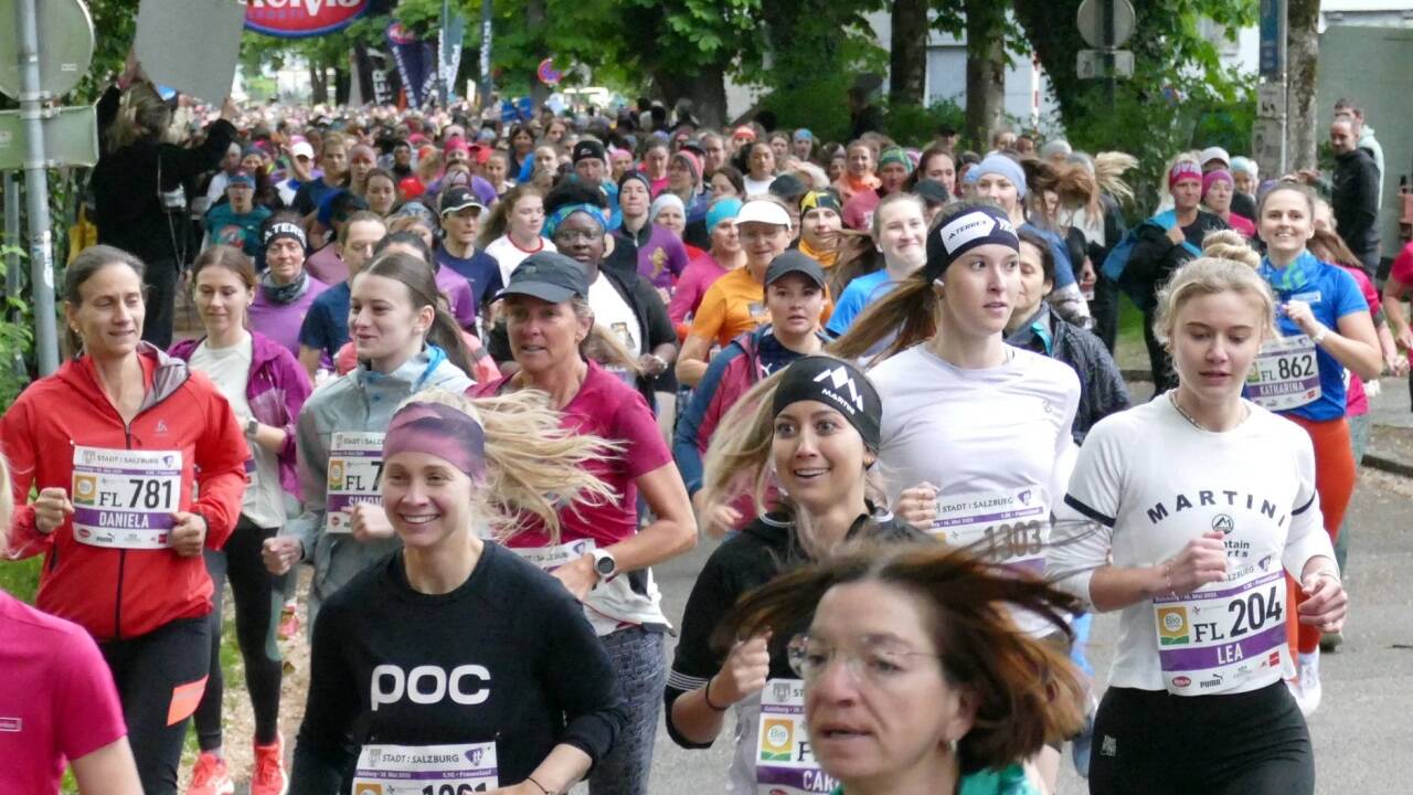1500 Frauen liefen.  