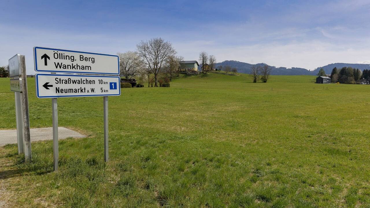 Die Gemeindevertretung in Henndorf hat mit 14 zu 11 Stimmen nun einen neuen Standort für das Projekt Recyclinghof beschlossen. Das Thema beschäftigt die Gemeindepolitik seit mehr als einem Jahrzehnt. 