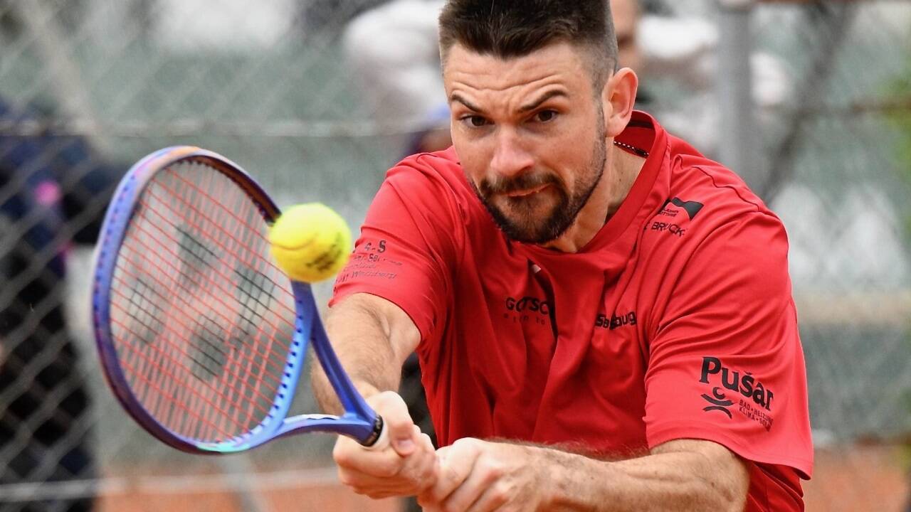 Jurij Rodionov spielt um den Einzug in den Hauptbewerb in Paris. 