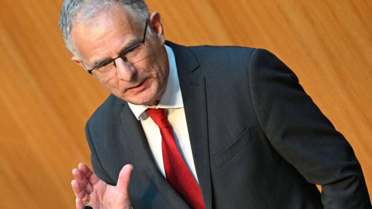 Finanzminister Markus Marterbauer bei der Budgetrede  Finanzminister Markus Marterbauer bei der Budgetrede