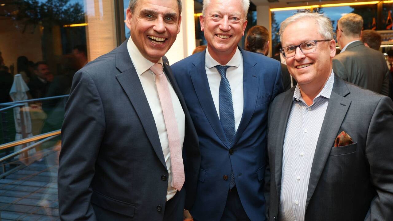 Klicken Sie sich durch die Bilder des Abends.  