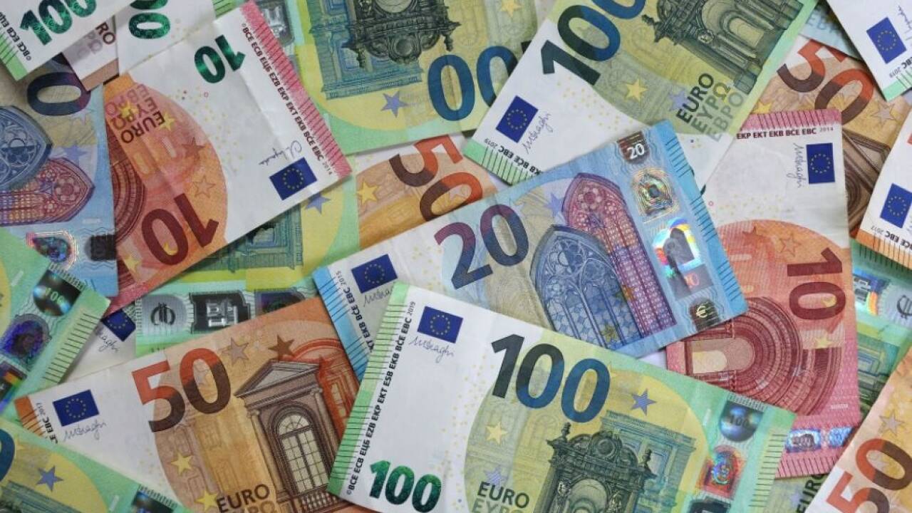Viele legen Urlaubsgeld auf die Seite 
