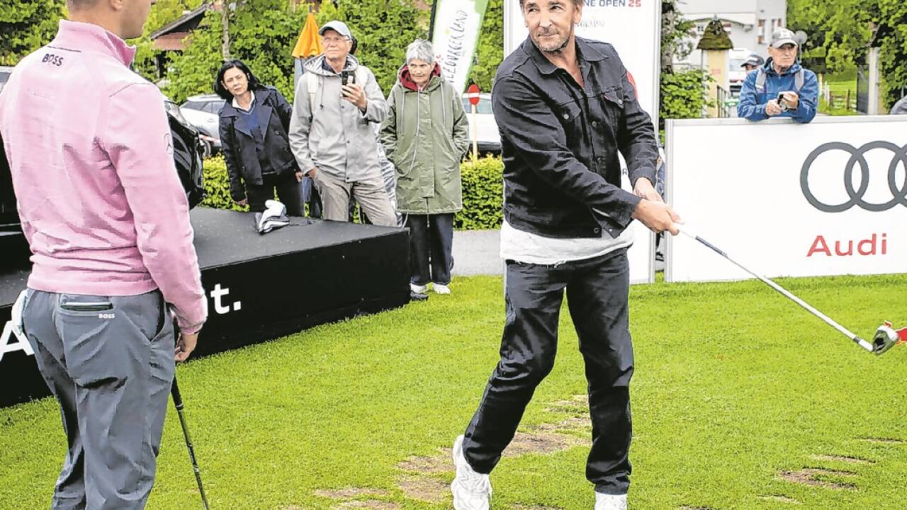 Kennen Sie diesen Golf-Enthusiasten? In Altentann schwang viel Prominenz den Schläger.  