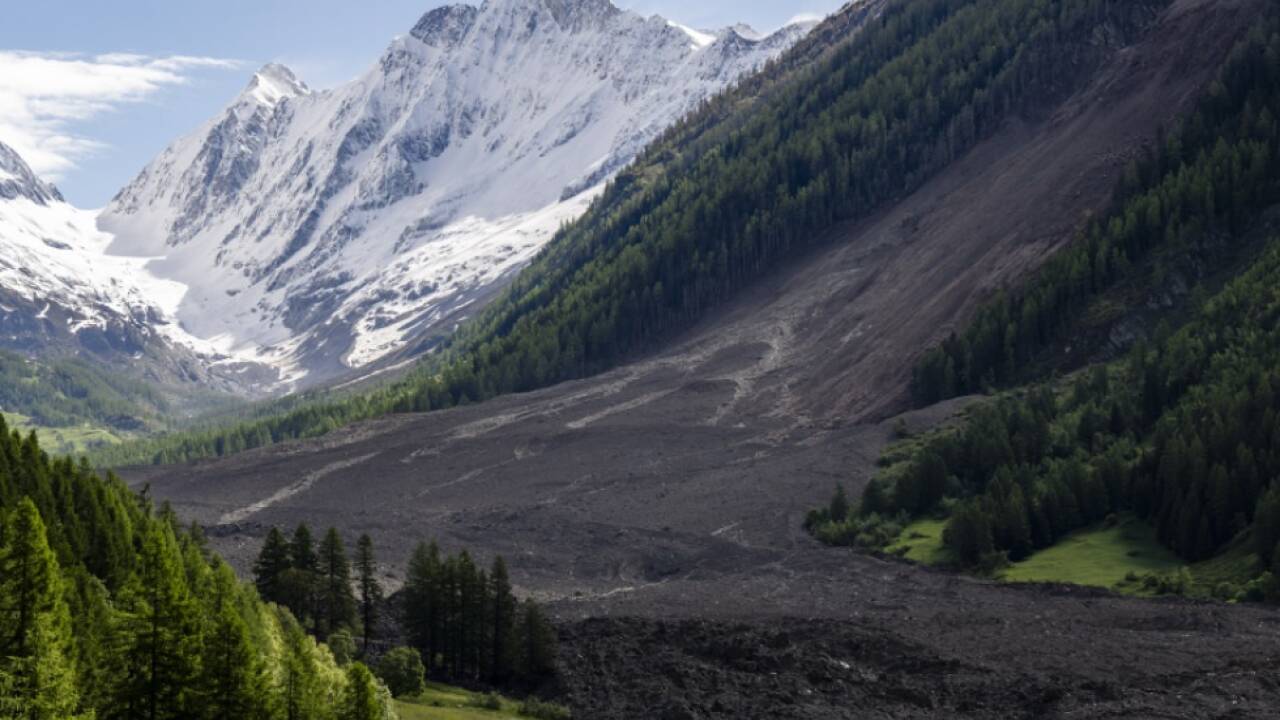 Blatten ist fast vollständig unter Geröll begraben 