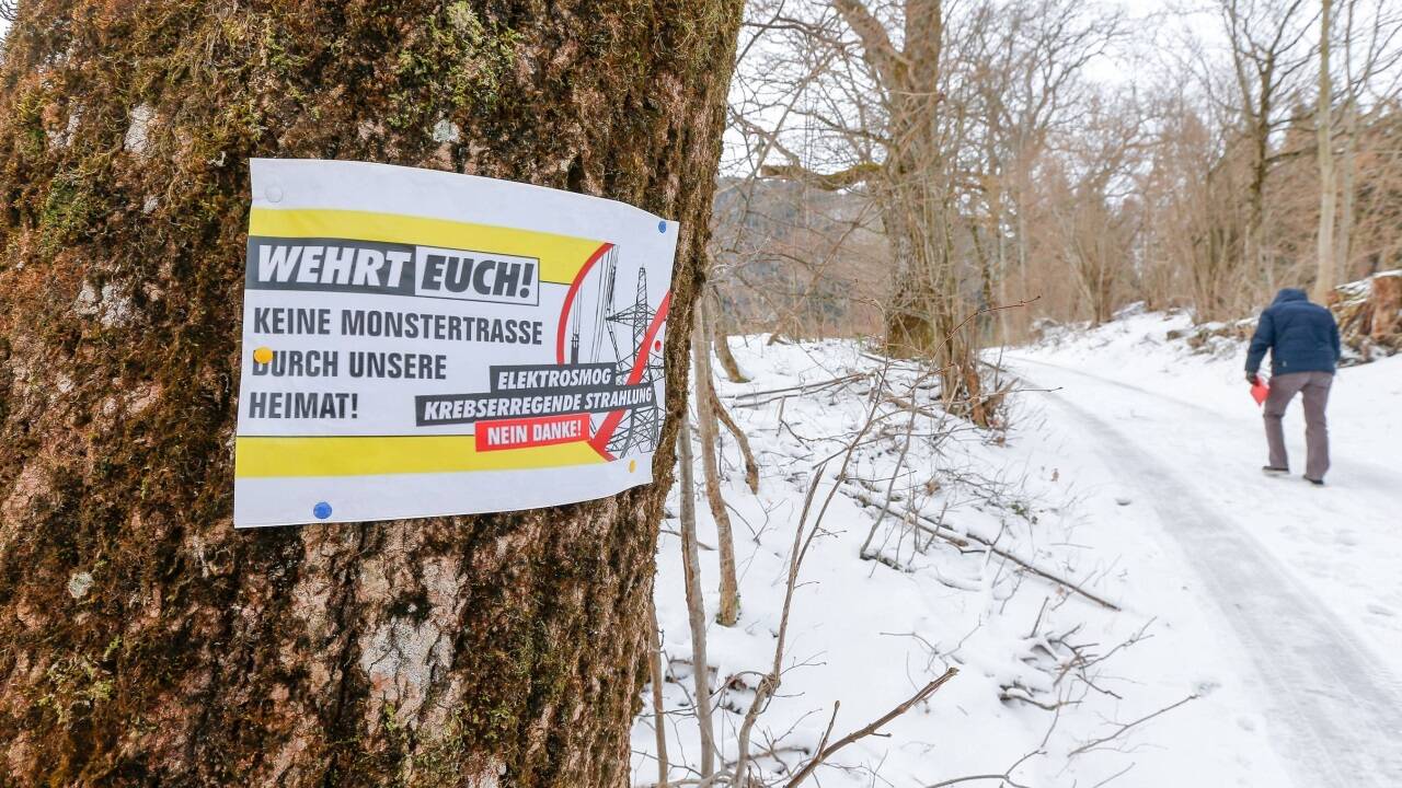 Aufruf zum Widerstand in Koppl (2020). 