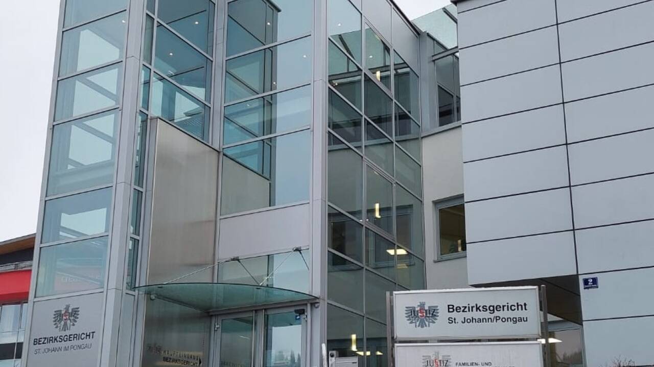 Die Prozesse wegen des Vorwurfs der fahrlässigen Tötung fanden im Bezirksgericht Sankt Johann im Pongau statt.  
