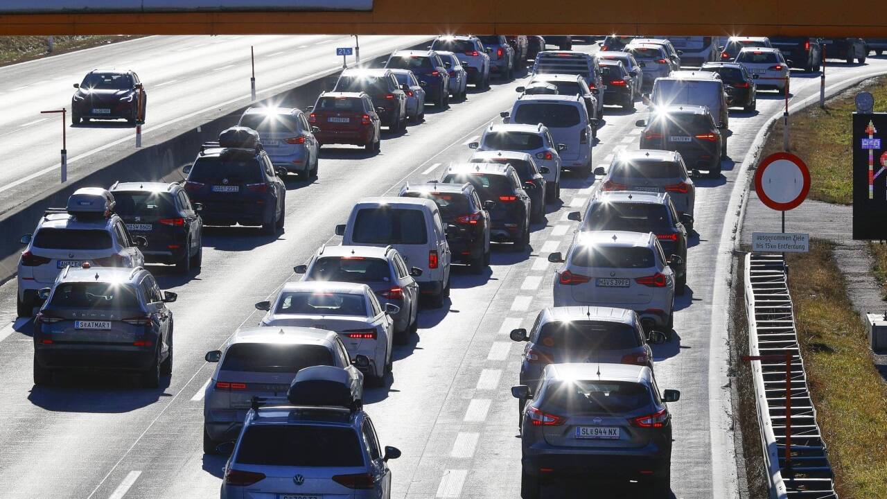 Am Sonntag kam es wieder einmal zu ausgedehntem Stau auf der Tauernautobahn. 