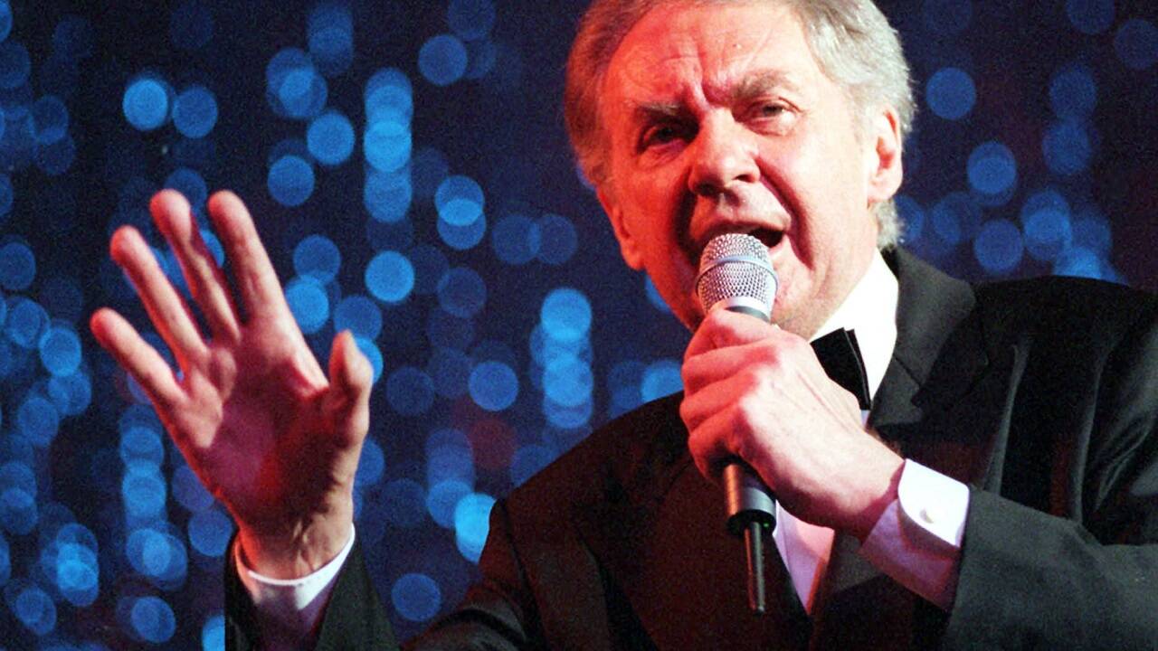 Harald Juhnke ist am 1. April 2005 im Alter von 75 Jahren in Berlin gestorben.  