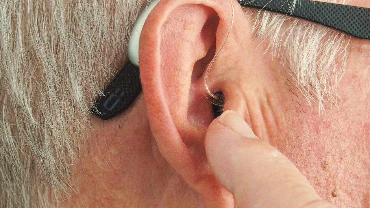 Gehörschutz und Hörgeräte werden individuell angepasst, denn jedes Ohr ist einzigartig. 