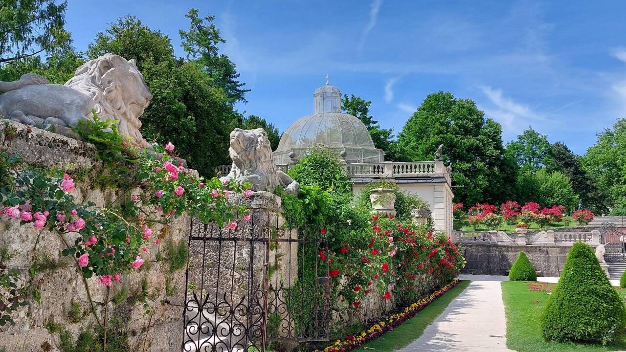 Die Mauer im Kleinen Gartenparterre des Mirabellgartens.  