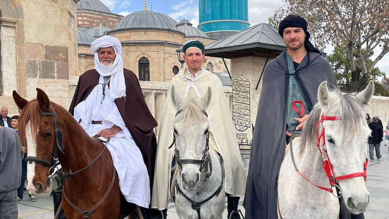 Die spanischen Pilger kamen nach fast acht Monaten in Mekka an.  Die spanischen Pilger kamen nach fast acht Monaten in Mekka an.