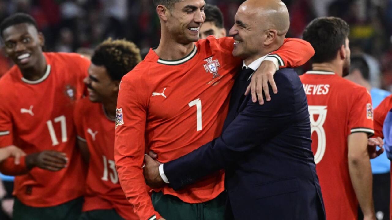 Gro§e Freude bei den Portugiesen 