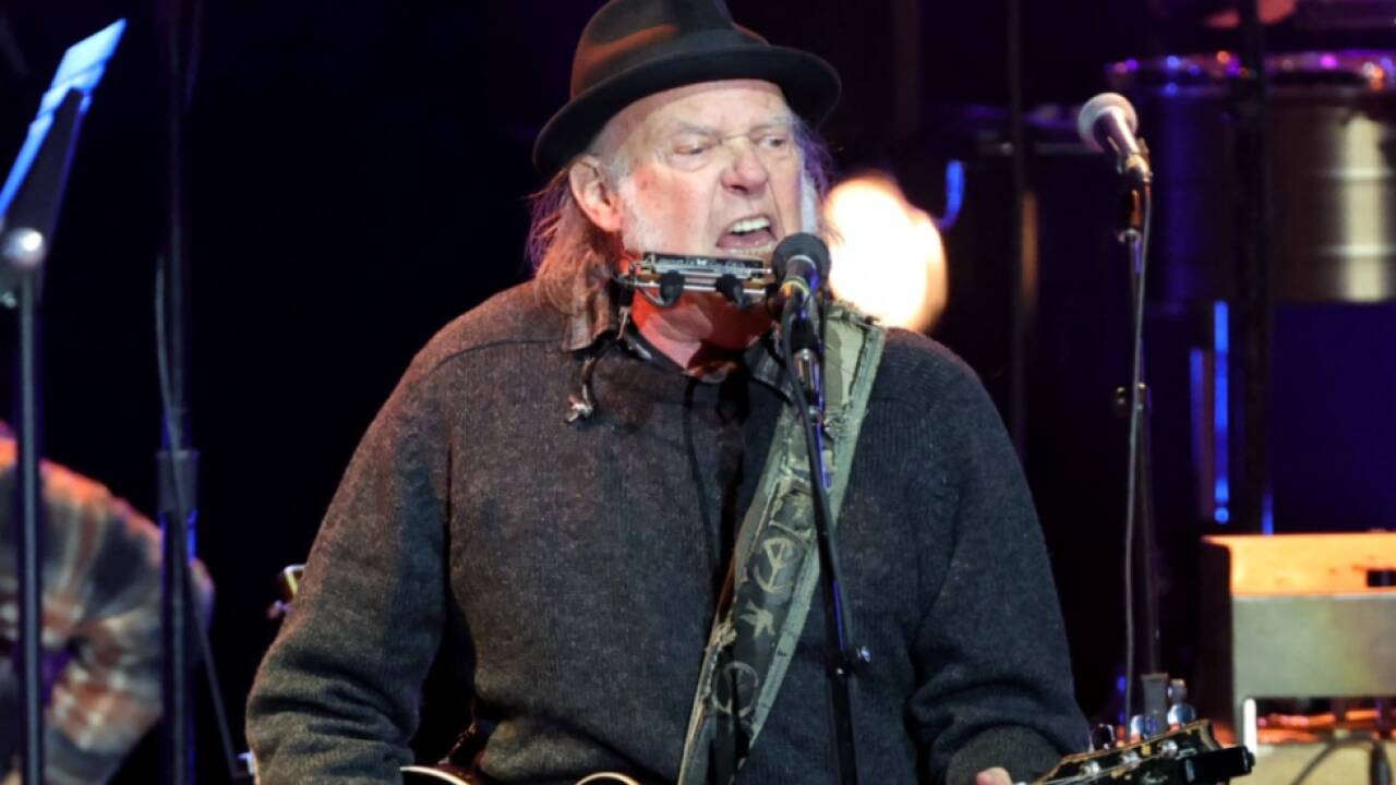 Neil Young 'debütiert' noch einmal mit fast 80 