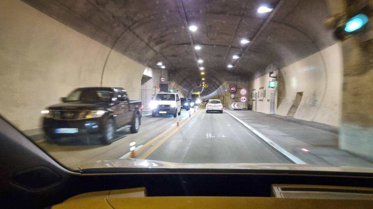 Noch gibt es Gegenverkehr im Hieflertunnel. 