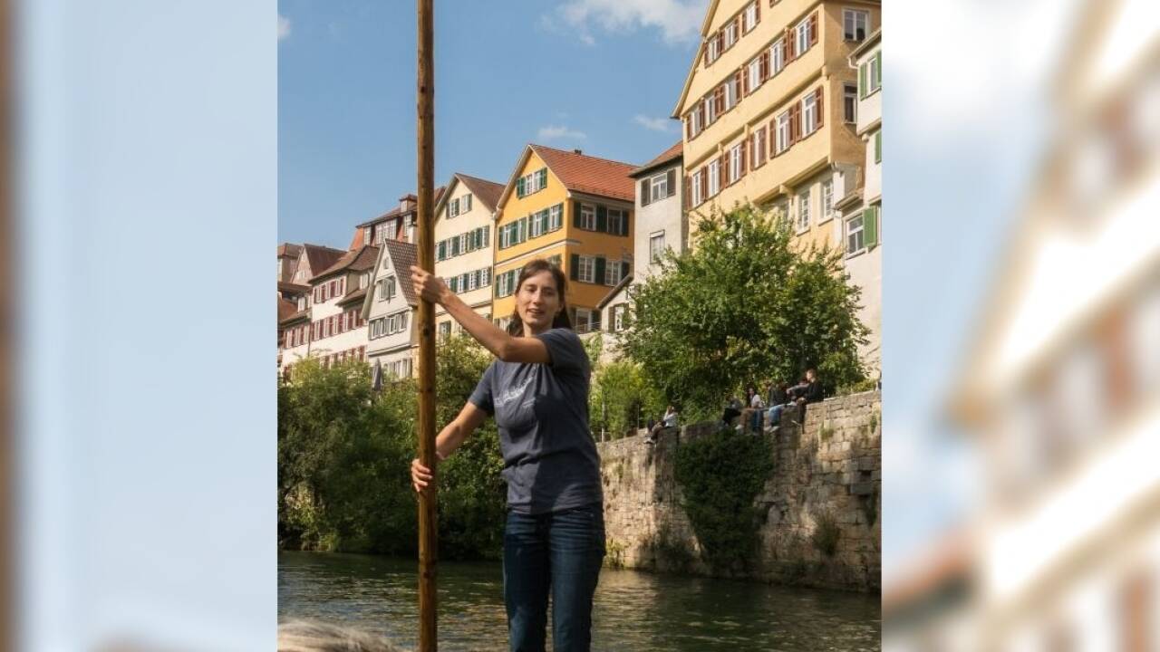 Heutzutage lenken meist Studierende die Stocherkähne. 
