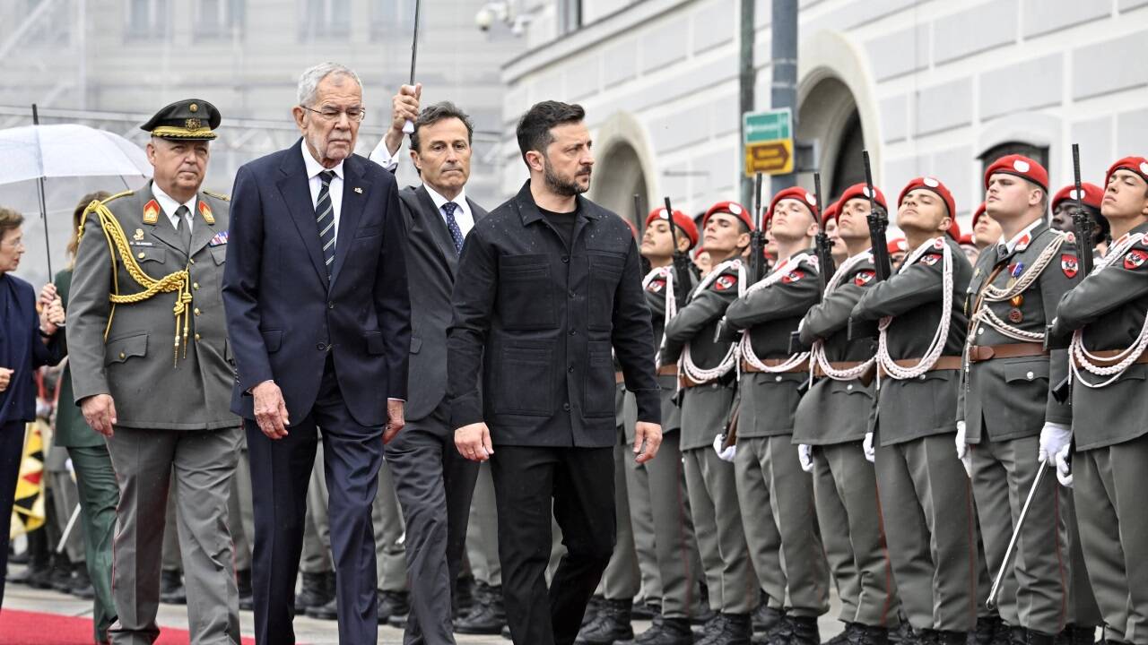 Doris Schmidauer, Olena Selenska, Bundespräsident Alexander Van der Bellen und der ukrainische Präsident Wolodymyr Selenskyj.  