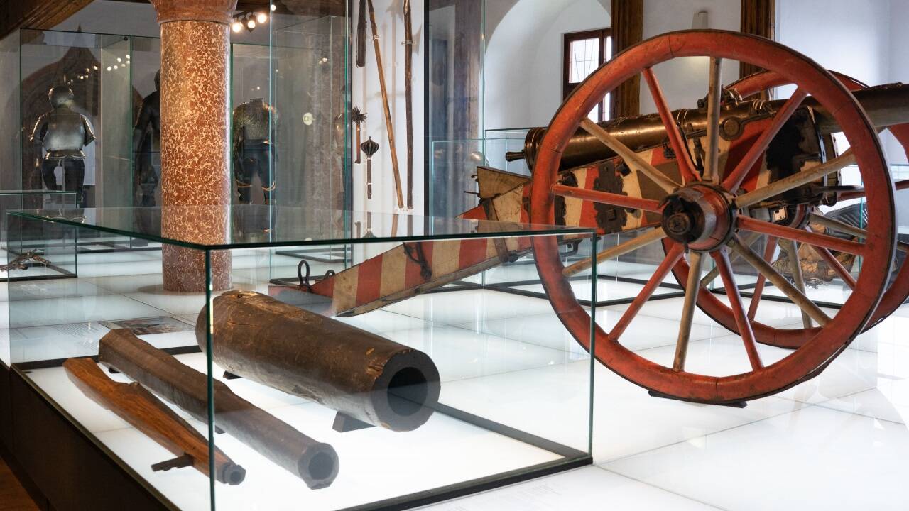 Die Holzkanone aus der Zeit der Bauernkriege (1525/26) ist schon seit 175 Jahren im Fundus des Festungsmuseums, wird aber erst jetzt erstmals ausgestellt. 