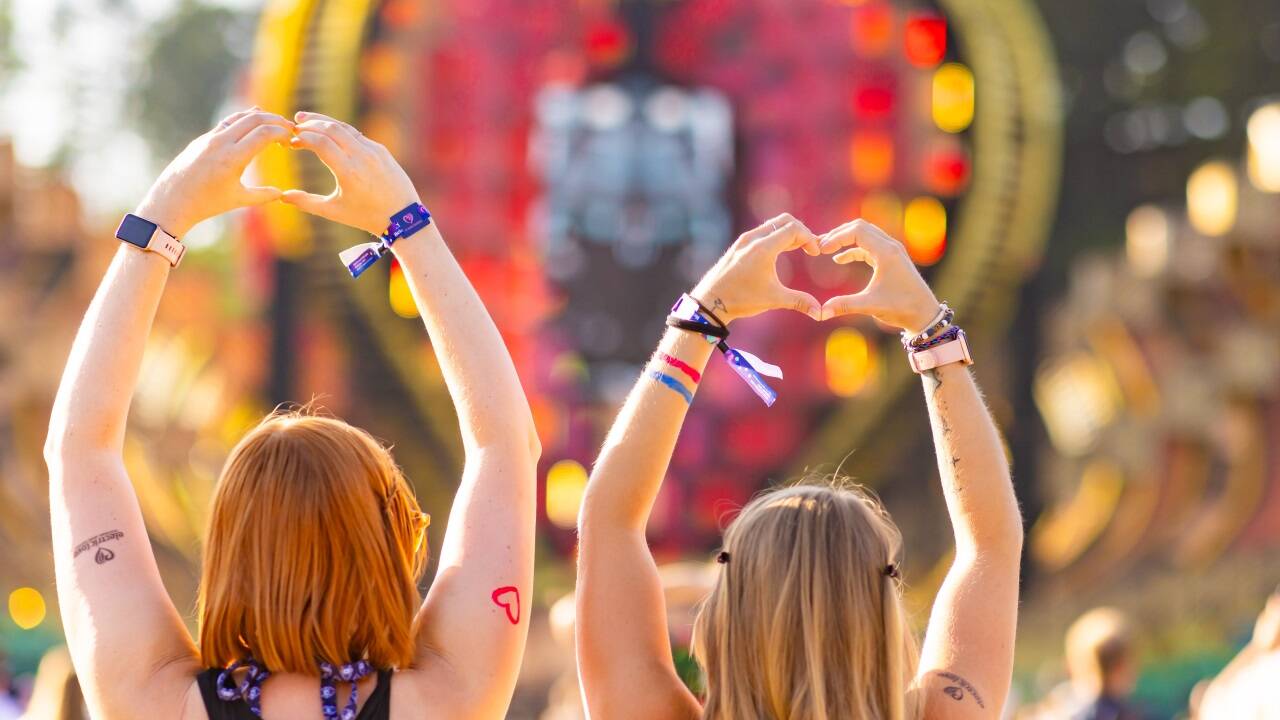 Das Electric Love Festival findet vom 3. bis 5. Juli zum zwölften Mal am Salzburgring statt. Über 200 Artists treten auf auf sieben Bühnen auf – darunter Stars wie Major Lazer, Timmy Trumpet, Hardwell und Alan Walker.  