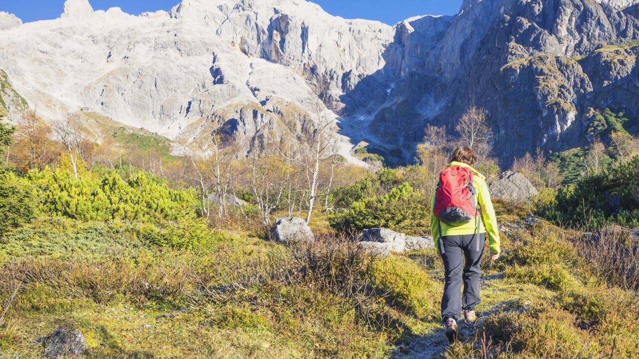 Alle Wege auf den Hochkönig sind lang. Ganz links im Bild verläuft der Aufstieg durch das Birgkar. 