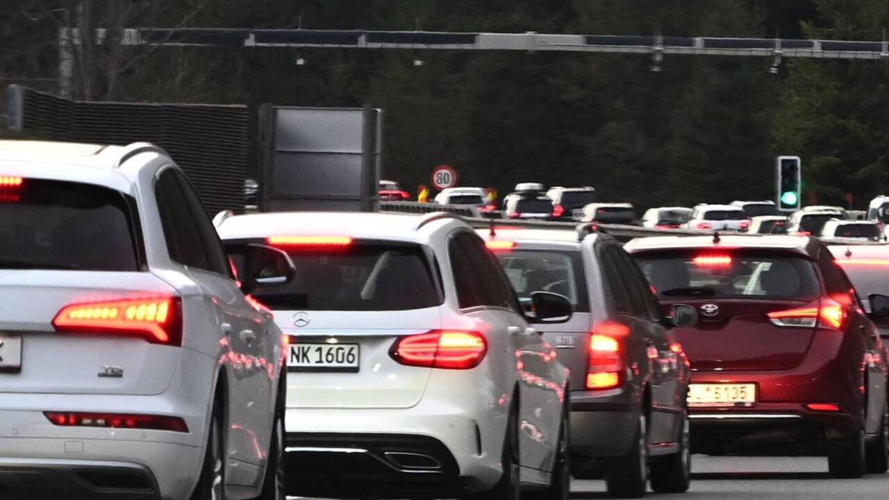 Autofahrer brauchen auf der A10 heuer viel Geduld.  