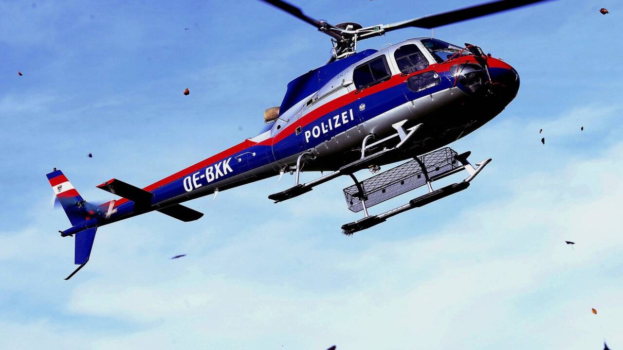 Der Polizeihubschrauber stieg am 18. Jänner zu den Alpinisten am Großglockner auf. Da habe es kein Hilfssignal gegeben. Streitpunkt ist nun der Inhalt eines Telefonates um 0.35 Uhr.  