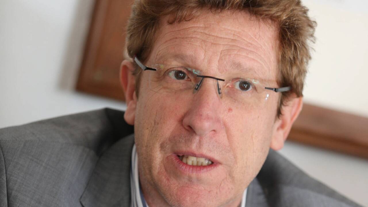 Volksanwalt Bernhard Achitz: „Es kann nicht sein, dass Betroffene von einer Einrichtung zur anderen geschickt werden.“ Volksanwalt Bernhard Achitz: „Es kann nicht sein, dass Betroffene von einer Einrichtung zur anderen geschickt werden.“
