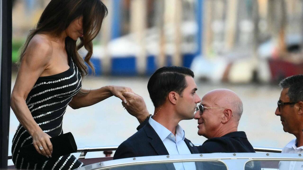 Das Hochzeitspaar Jeff Bezos und Lauren Sánchez in Venedig. 