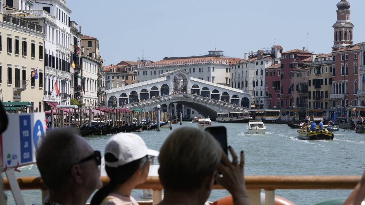 Das Hochzeitspaar Jeff Bezos und Lauren Sánchez in Venedig. 