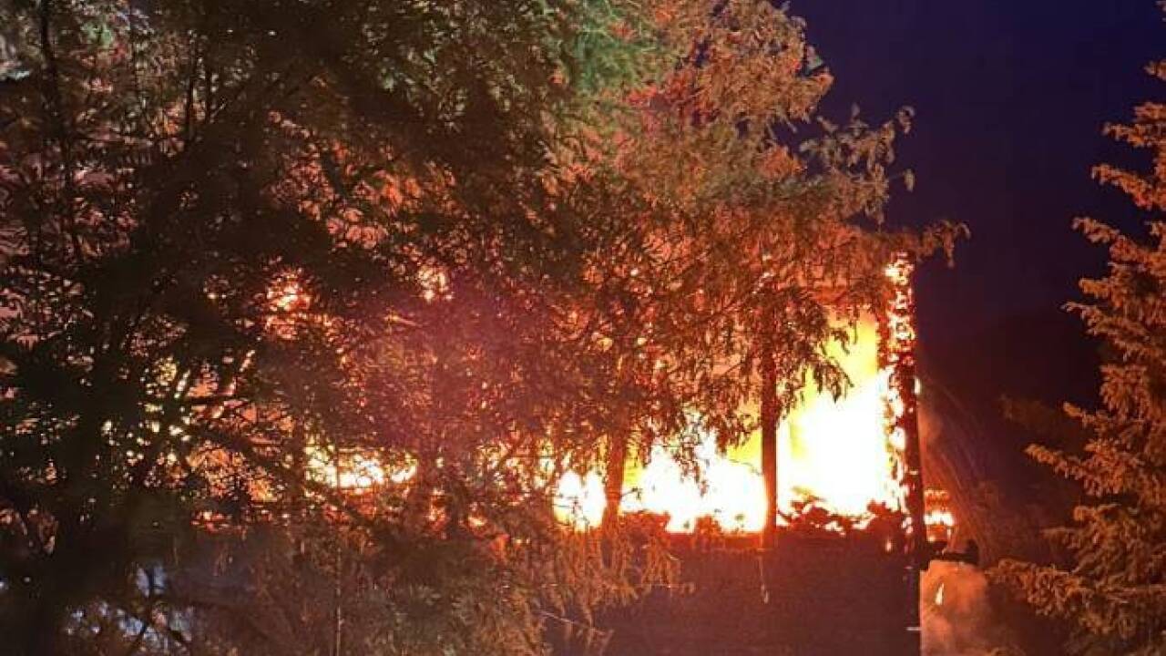 Die Doktoralm in Muhr war in Vollbrand geraten. 