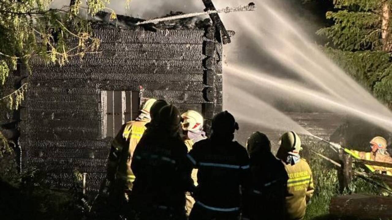 Die Doktoralm in Muhr war in Vollbrand geraten. 