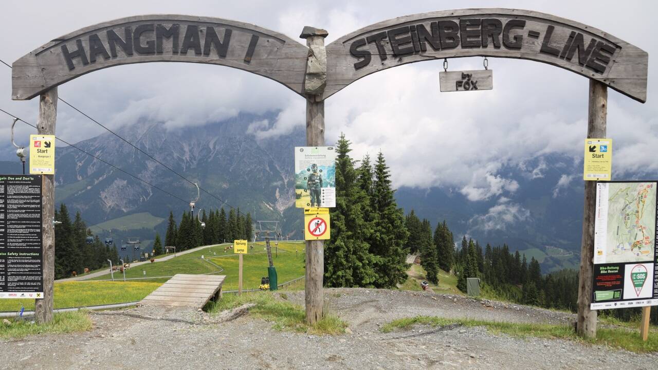 Zwei entspanntere Trails im Bikepark Leogang. 