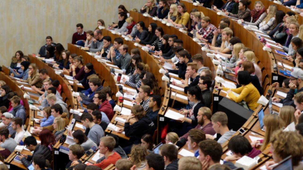 Die Anträge von Drittstaaten-Bewerbern gehen steil nach oben 