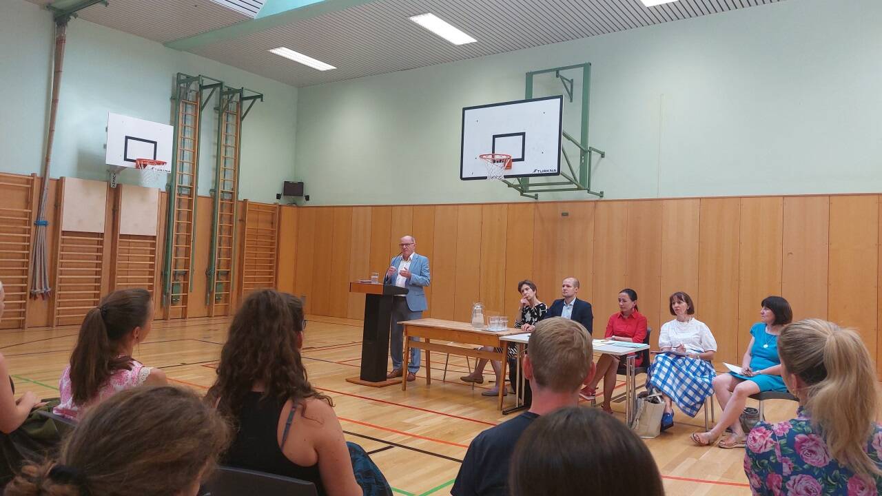 Beim Informationsabend in der Volksschule am Mittwoch gab es viel Kritik von Eltern. 