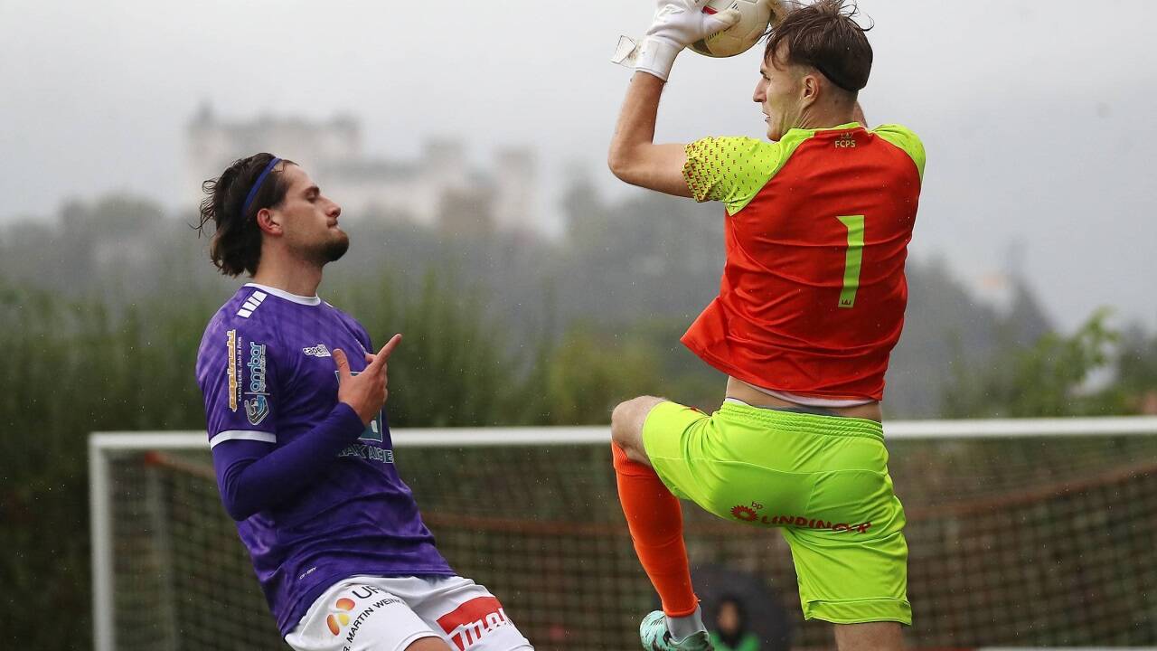 Ammar Hasanovic (rechts) wechselt von der Regionalliga West in die Salzburger Liga. 