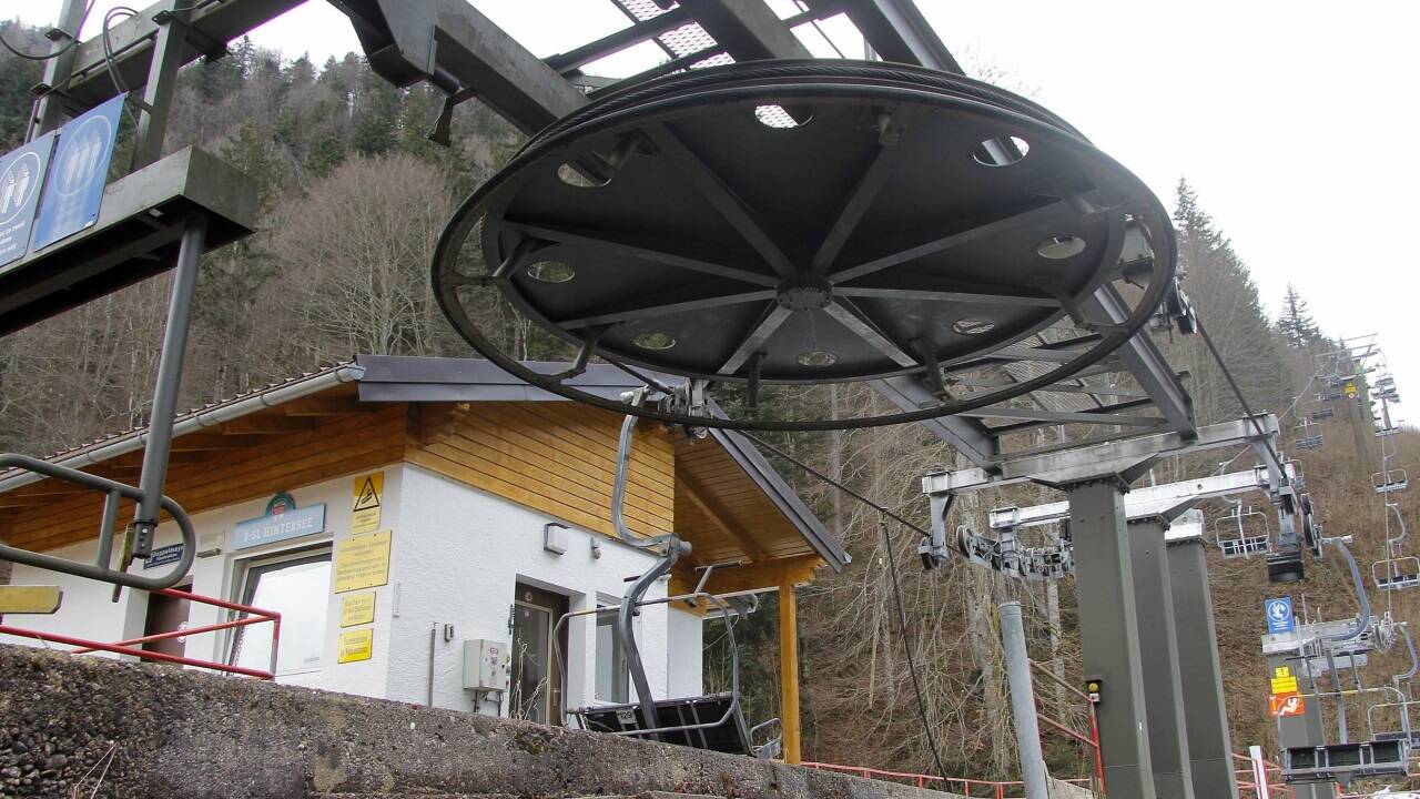 Liftanlagen in Hintersee – alte Anlagen müssen abgetragen werden. 