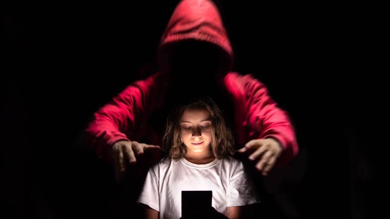 Jugendliche sehen immer mehr Gewaltinhalte auf Social Media. 