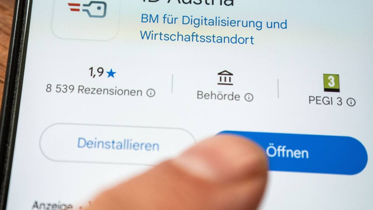 Verweigerte die Verwendung der ID Austria und wurde entlassen: Der Fall einer Lehrerin aus Wien schlägt Wellen. Verweigerte die Verwendung der ID Austria und wurde entlassen: Der Fall einer Lehrerin aus Wien schlägt Wellen.