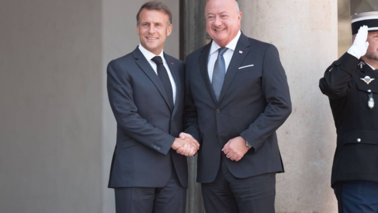 Frankreichs Präsident Macron empfing Bundeskanzler Christian Stocker 