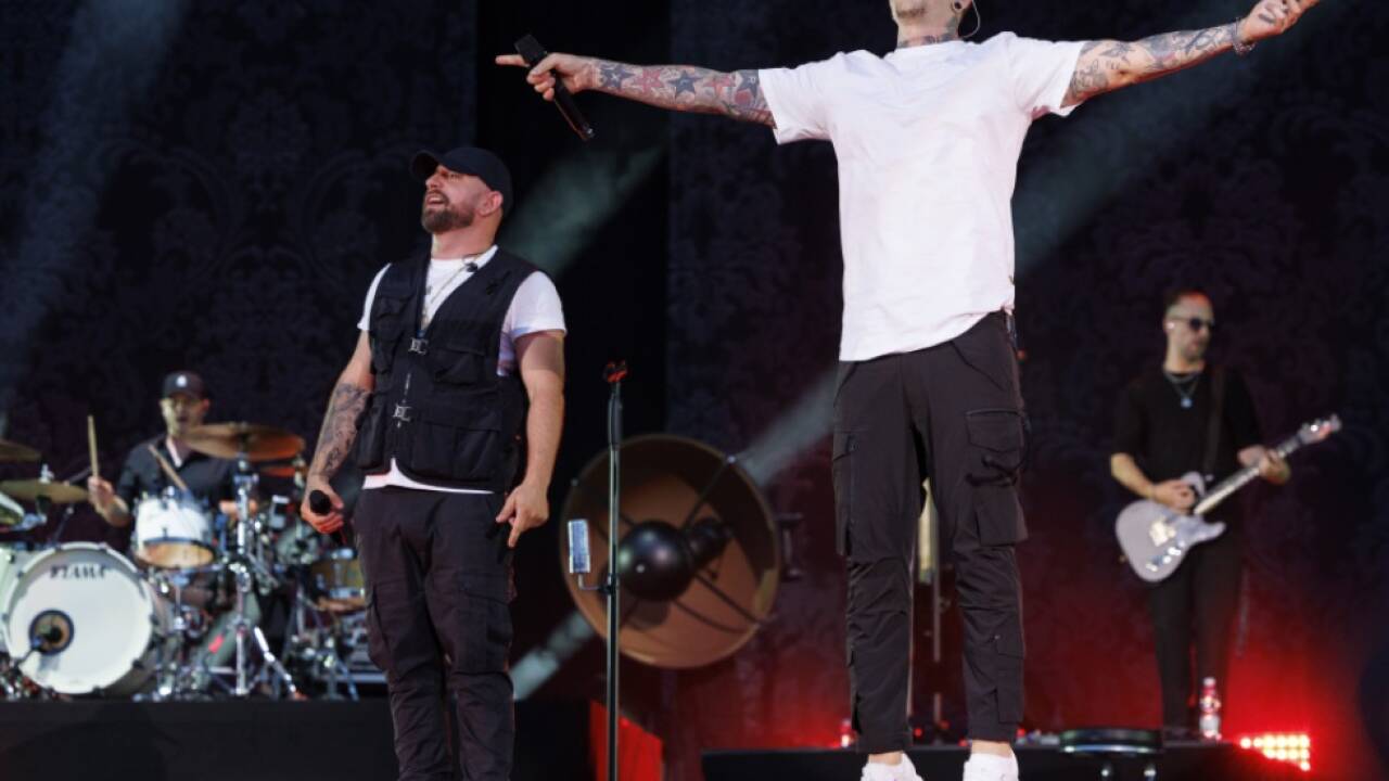 Zweistündiger Triumphzug zum Zehn-Jahres-Jubiläum 