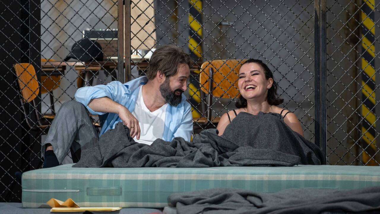 Christophe Dumaux als Giulio Cesare, Olga Kulchynska als Cleopatra 
