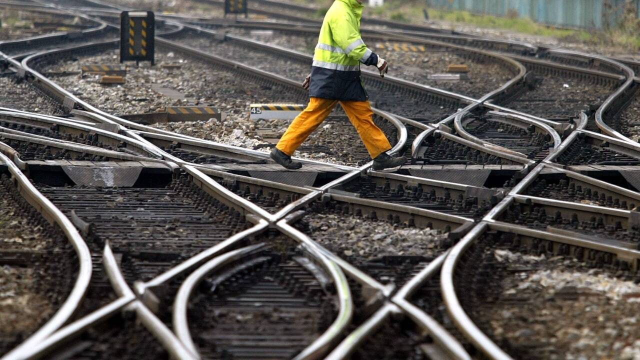 Die teilweise veraltete Bahninfrastruktur auf der Strecke zwischen Salzburg und München wird erneuert.  