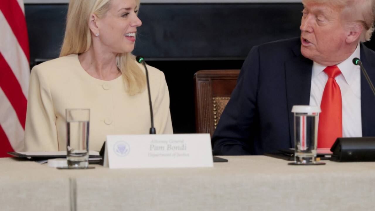 Trump und Bondi hatten Gesprächsbedarf 