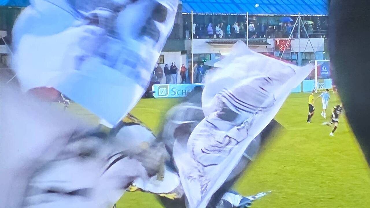 Derartige Bilder bekamen die geneigten Sportfans auf ORF Sport+ das ganze Spiel lang zu sehen. 
