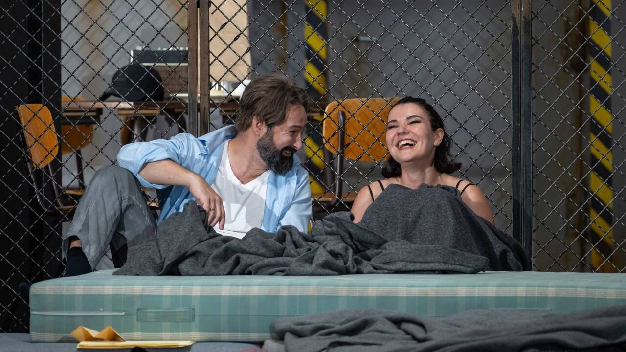 Christophe Dumaux als Giulio Cesare, Olga Kulchynska als Cleopatra.<br /> 