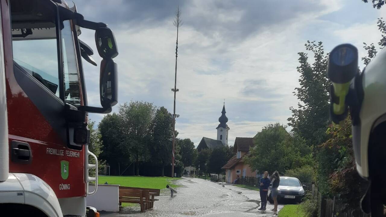 Bilder vom Hochwassereinsatz in Lamprechtshausen. 