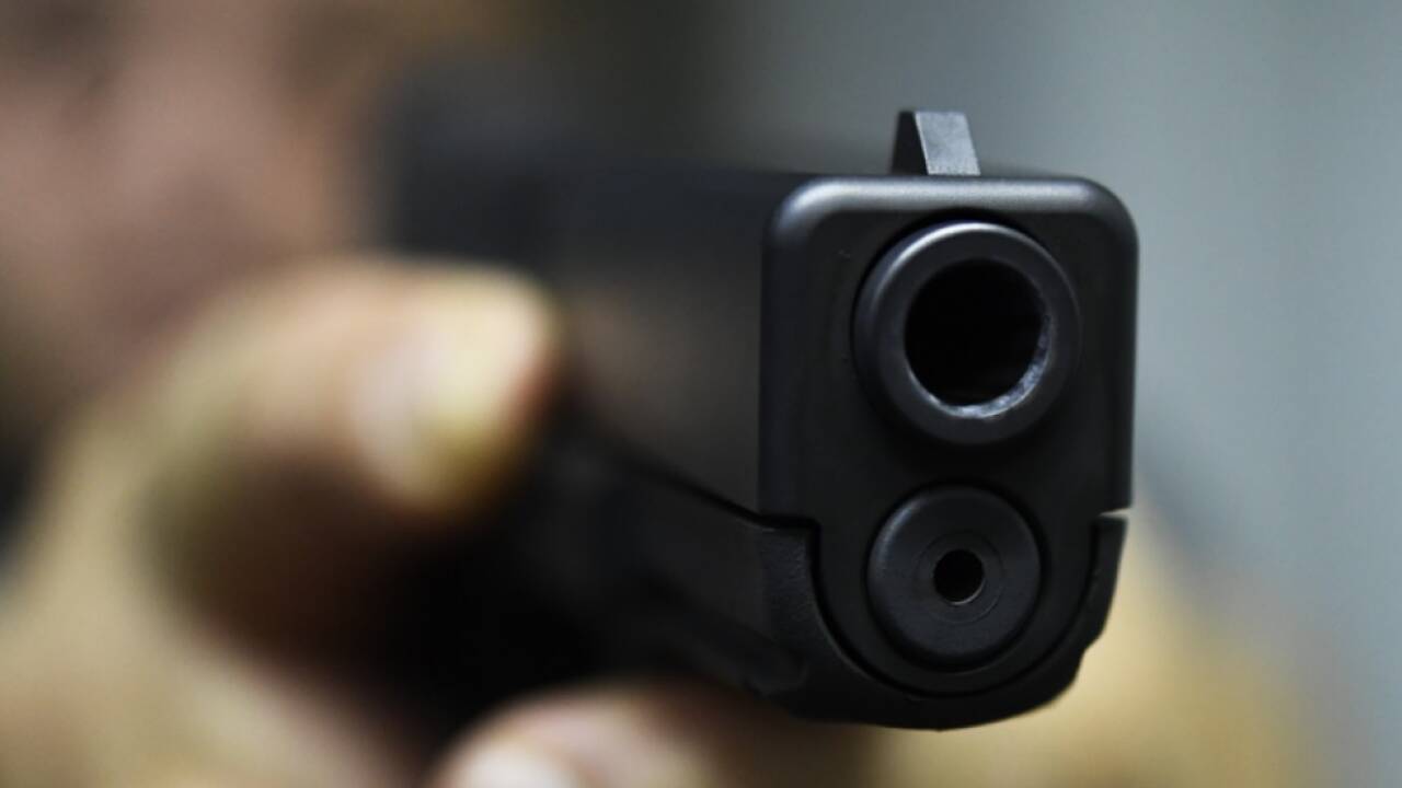 Die Softgun sah einer Faustfeuerwaffe laut Gericht täuschend ähnlich Die Softgun sah einer Faustfeuerwaffe laut Gericht täuschend ähnlich