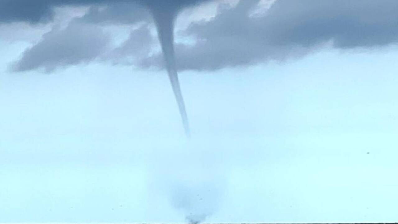 Eine Windhose (Symbolbild) 