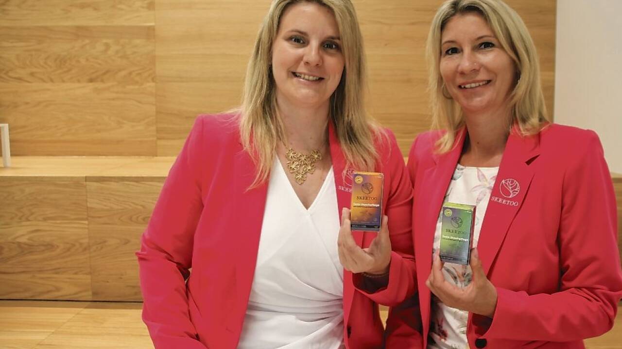 Kathrin Buchinger-Schlader und Daniela Gefahrt (rechts) haben gemeinsam Skeetoo gegründet.  Kathrin Buchinger-Schlader und Daniela Gefahrt (rechts) haben gemeinsam Skeetoo gegründet.