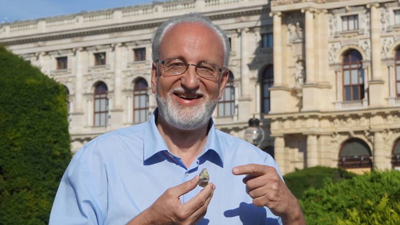 Benannt ist das Mineral nach dem heimischen Turmalin-Experten Andreas Ertl.  